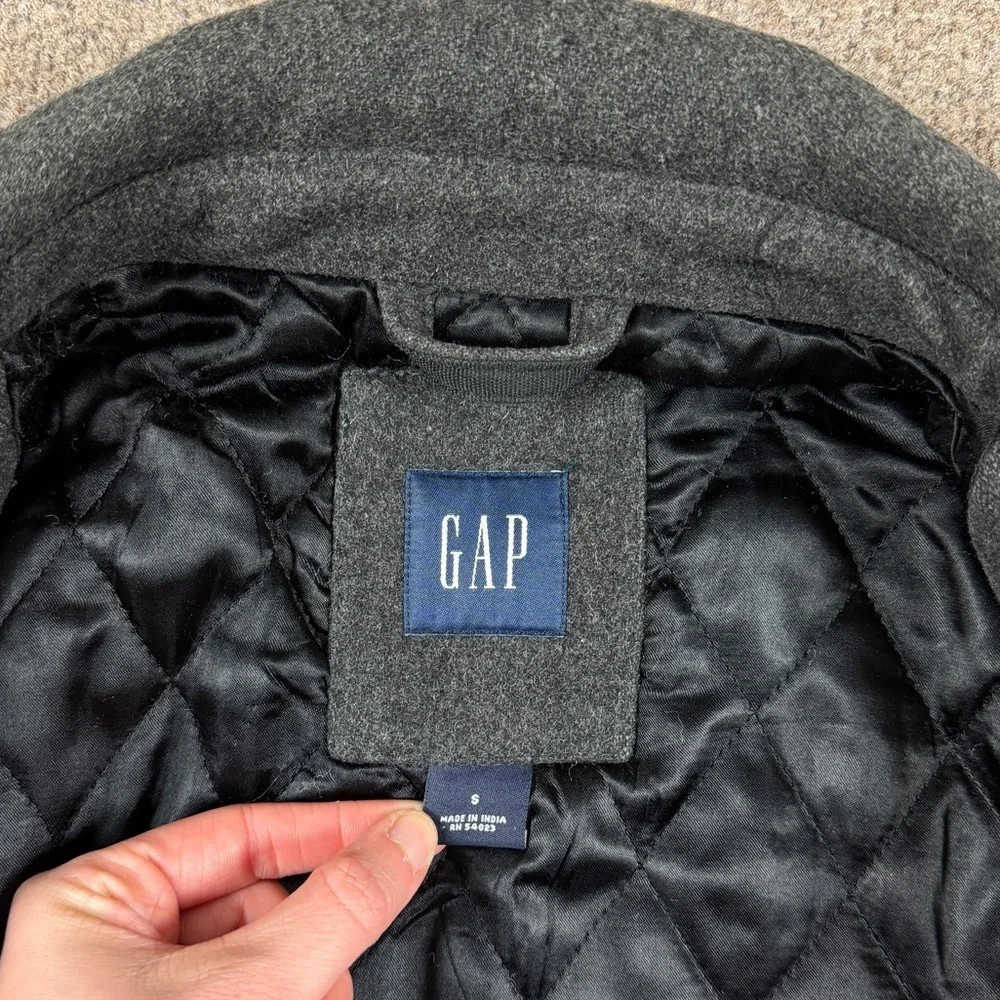 Gap Grey Wool Blend Single Breasted Short Overcoat Mens Small Preppy Quilt Lined